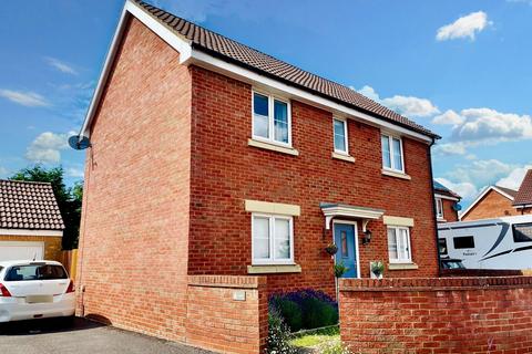 3 bedroom link detached house for sale, Lotmead, Trowbridge BA14