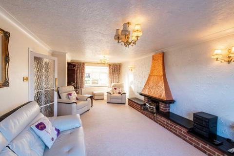 5 Broadlands, Thundersley, Benfleet, SS7 3BD