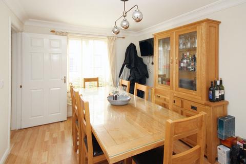 5 bedroom detached house for sale - Lytham Close, Great Sankey, WA5