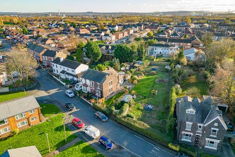 3 bedroom property with land for sale, Widnes, Widnes WA8