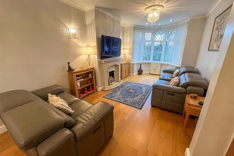 375 Brook Lane, Kings Heath, Birmingham, B13 0DJ