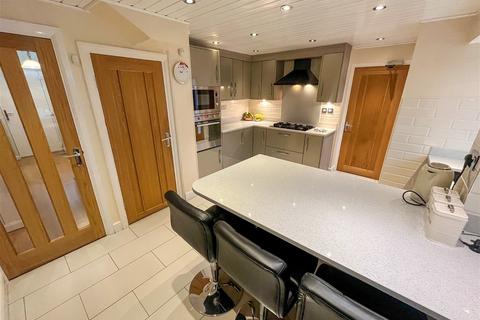 375 Brook Lane, Kings Heath, Birmingham, B13 0DJ