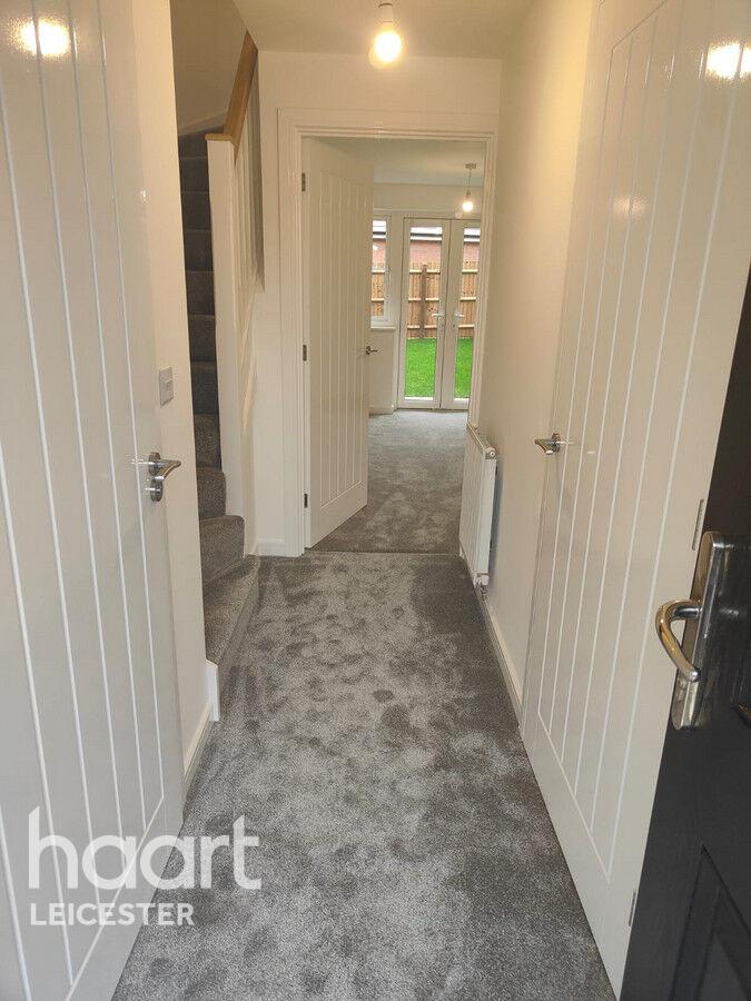 Penny Lane, Oadby 2 bed end of terrace house for sale £140,000