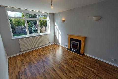 3 bedroom semi-detached house to rent, Walter Cobb Drive, Sutton Coldfield, West Midlands, B73