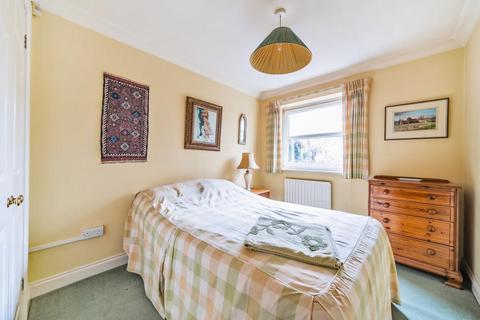 2 bedroom flat for sale, Woking,  Surrey,  GU21