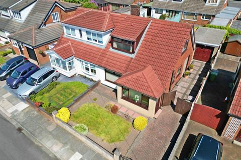 2 bedroom semi-detached house for sale, Chestnut Grove, St. Helens, WA11