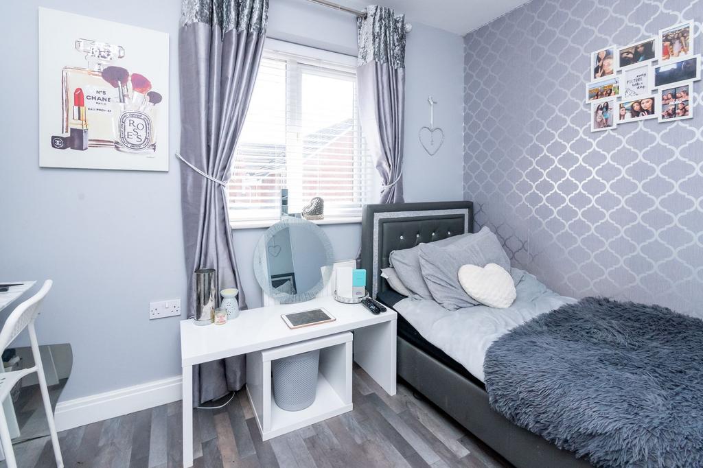 Bedrooms &amp; Bathroom