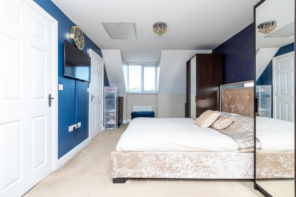 Bedrooms &amp; Bathroom