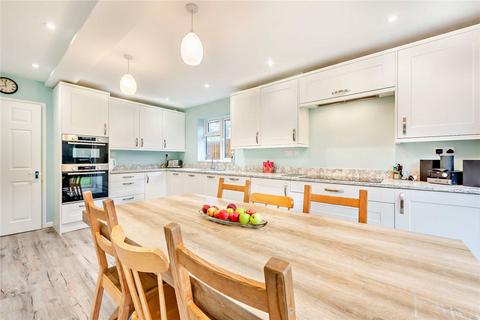 5 bedroom detached house for sale - Valley Close, Colden Common, Hampshire, SO21
