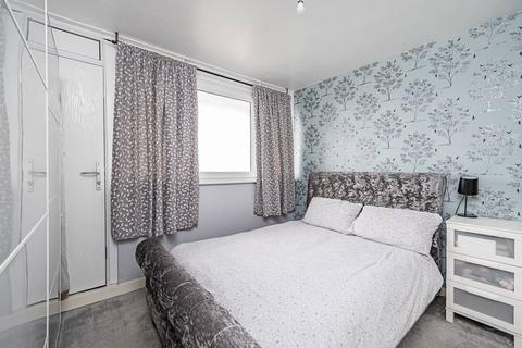 2 bedroom flat for sale, Cassland Road, Hackney, London, E9