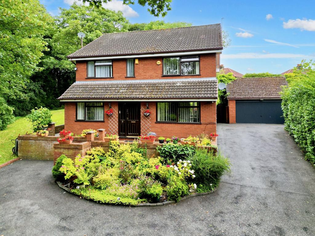 Mill Lane, St. Helens, WA9 4 bed detached house for sale £385,000