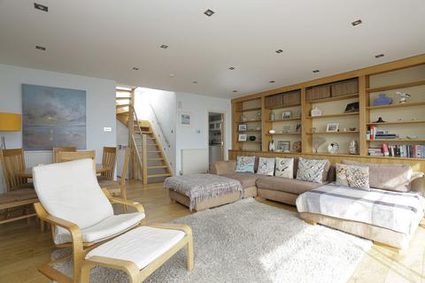 3 bedroom flat for sale - Pier Approach, Broadstairs, CT10