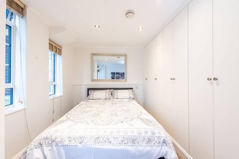 undefined, Sloane Avenue, Chelsea, London, SW3