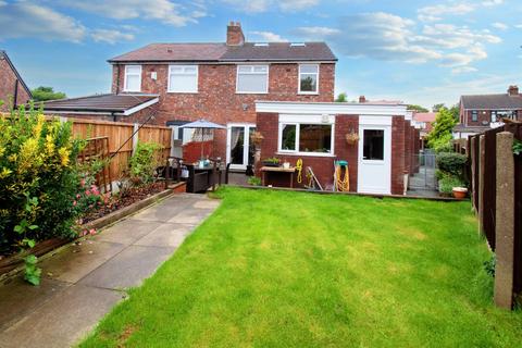 4 bedroom semi-detached house for sale, Coniston Grove, St. Helens, WA11