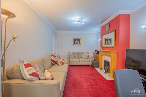 100 Clark Road, Wolverhampton, WV3 9PB