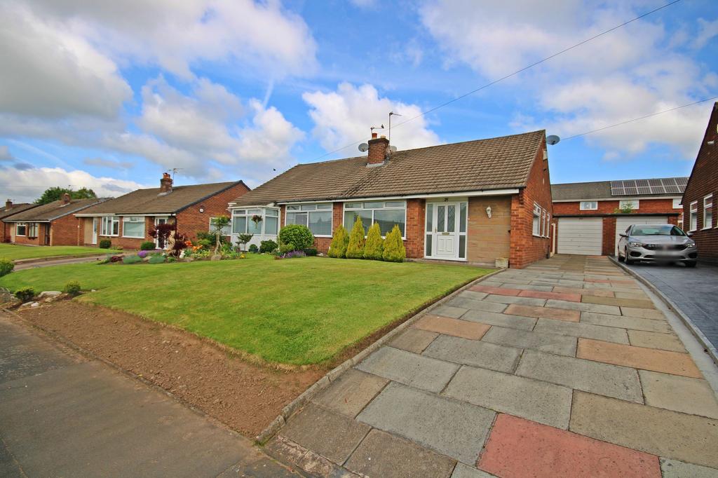 Falcondale Road, Winwick, WA2 2 bed semidetached bungalow for sale £
