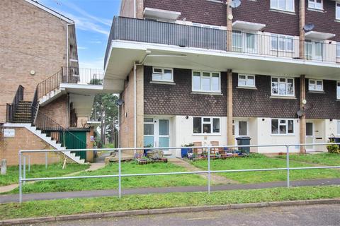 52 Kildare Close, Bordon, GU35 0HW