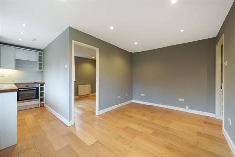 92 Viking Place, London, E10 7ND