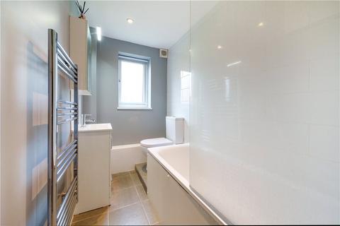 92 Viking Place, London, E10 7ND