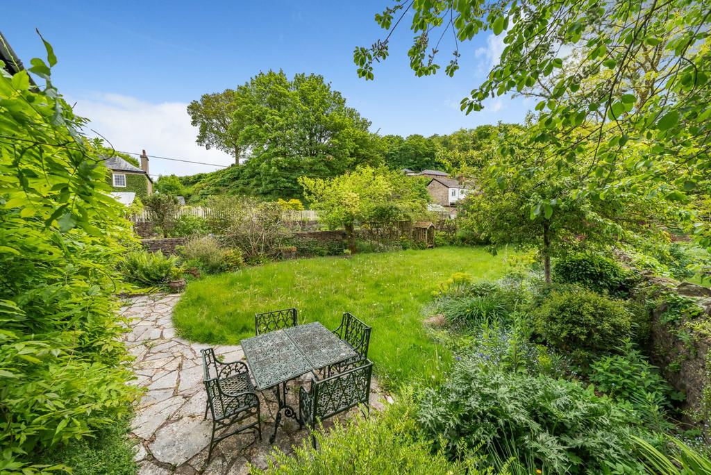 Bampton, Seddons
