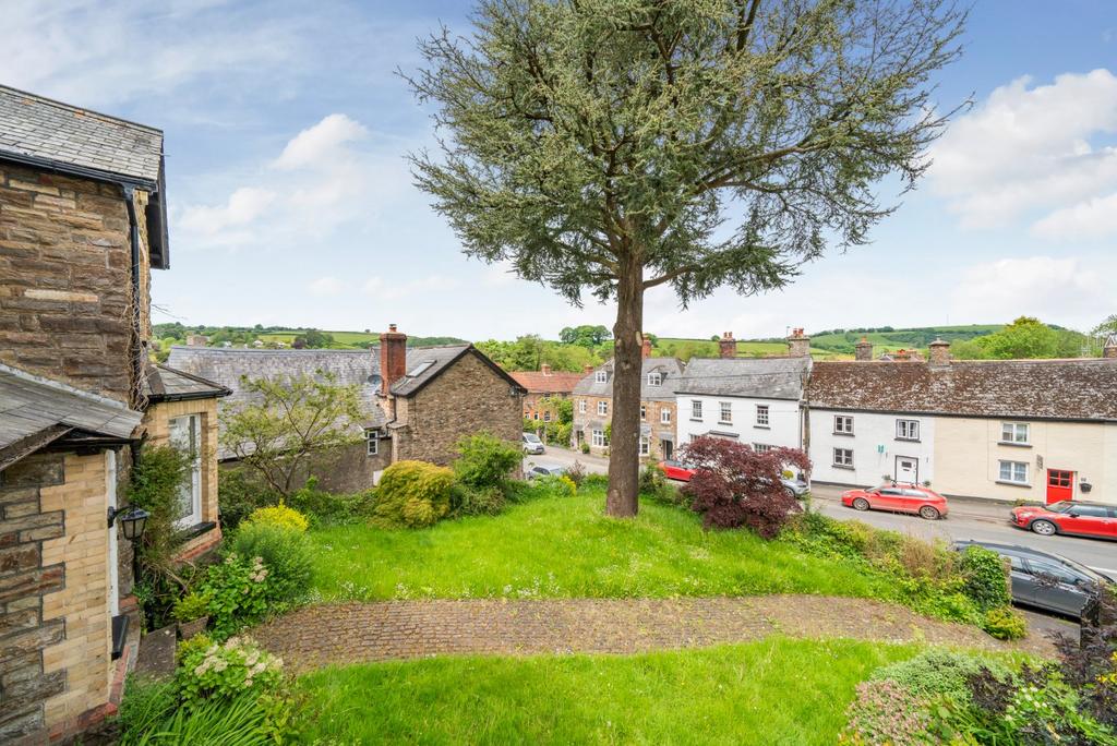 Bampton, Seddons