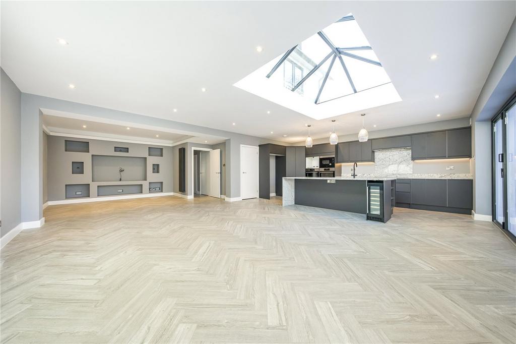 Kitchen/Dining