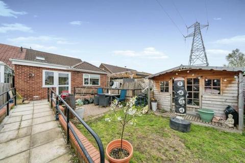 4 bedroom semi-detached bungalow for sale, Gainsborough Road, Warrington, WA4