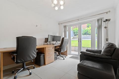 10 Barrule Close, Appleton, Warrington, WA4 5BT