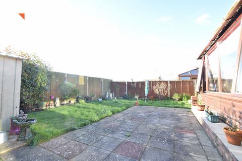 2 bedroom detached bungalow for sale, Woodrows Lane, Clacton-on-Sea