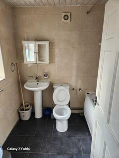 1 bedroom in a house share to rent, Room 3 , Frederick Rd B11 4JS