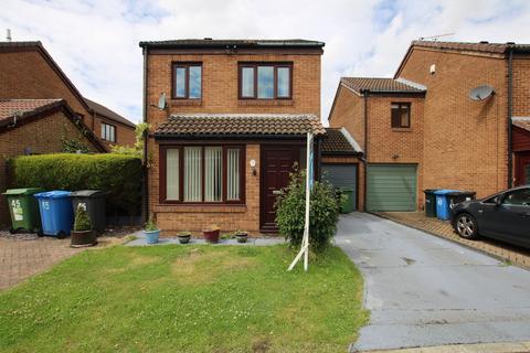 3 bedroom detached house for sale, Deanwater Close, Birchwood, WA3