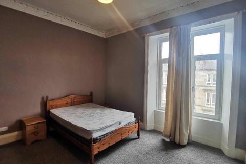 2 bedroom flat to rent, Garthland Drive, Dennistoun, Glasgow, G31