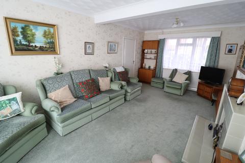 2 Cedar Road, Grays, RM16 4ST