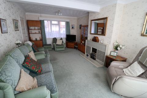 2 Cedar Road, Grays, RM16 4ST