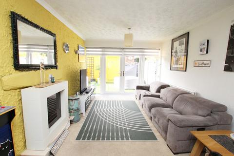 3 bedroom semi-detached house for sale, Coniston Avenue, Ashton-In-Makerfield, WN4