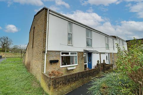 33 Cairngorm Close, Basingstoke, RG22 5DS