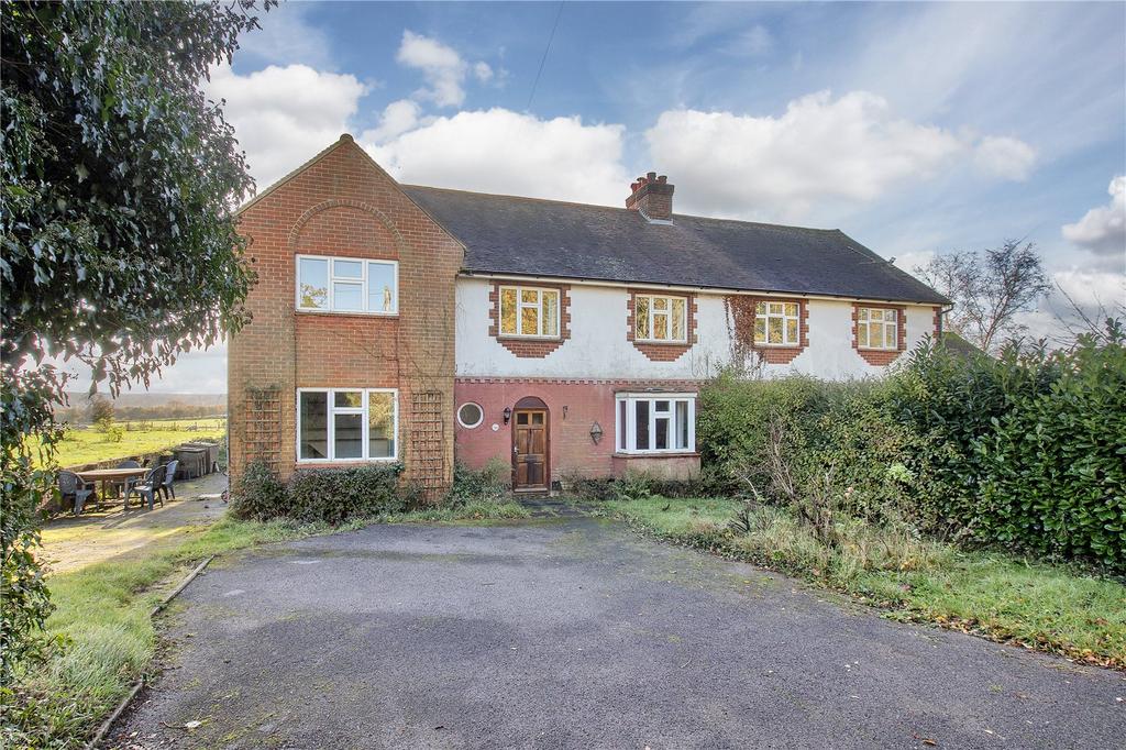 Heaverham Road, Kemsing, Sevenoaks, Kent, TN15 5 bed semidetached