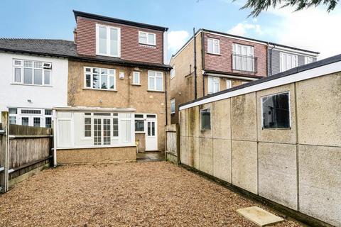 24 Vines Avenue, London, N3 2QD