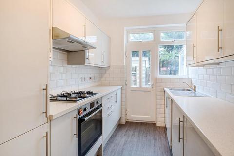 24 Vines Avenue, London, N3 2QD