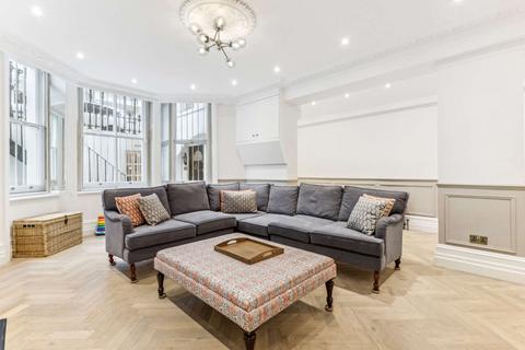 2 bedroom flat to rent, Cornwall Gardens, South Kensington, London