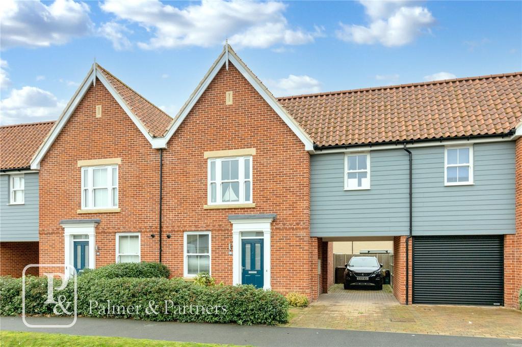 The Avenue, Lawford, Manningtree... 3 bed semidetached house for sale