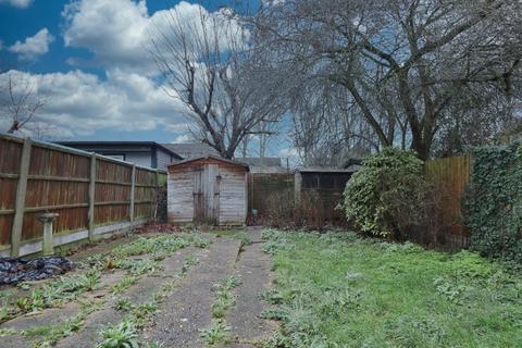117 Carter Drive, Romford, RM5 2UU