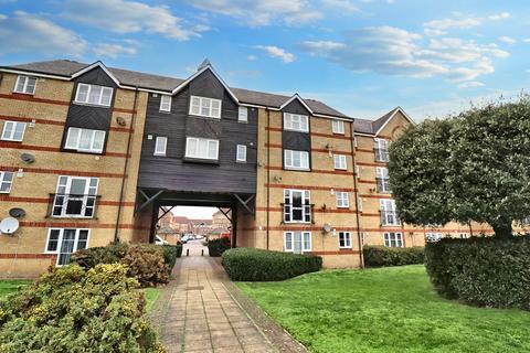 1 bedroom flat for sale - Lewes Close, Grays RM17