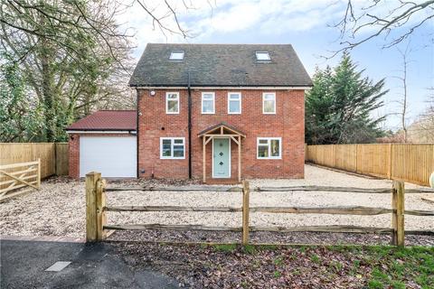4 bedroom detached house for sale, Botley Road, Shedfield, Southampton, Hampshire