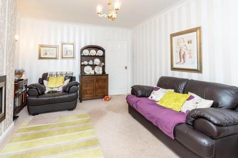 61 Barnes Avenue, Fearnhead, Warrington, WA2 0BL