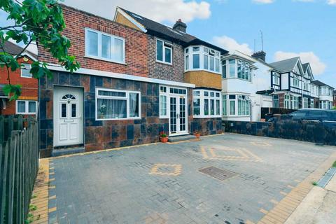 6 bedroom semi-detached house for sale - Oakley Road, Luton LU4