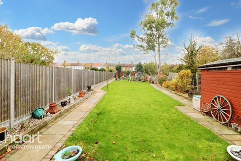 64 Bensham Manor Road, Thornton Heath, CR7 7AB