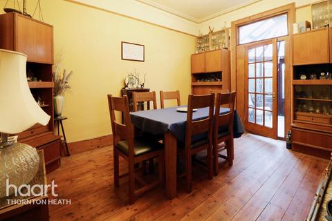 64 Bensham Manor Road, Thornton Heath, CR7 7AB