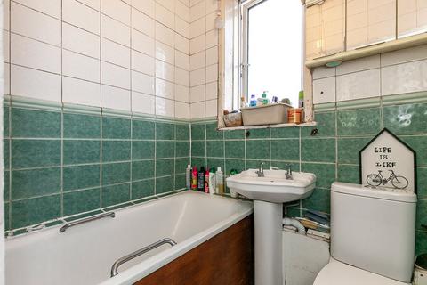 1 Cranmore Road, Bromley, BR1 5EU