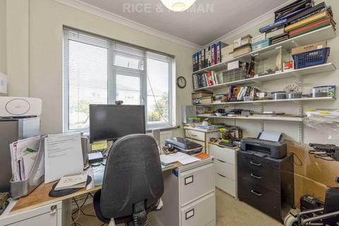 23 Hilldale Road, Cheam, Sutton, SM1 2JA
